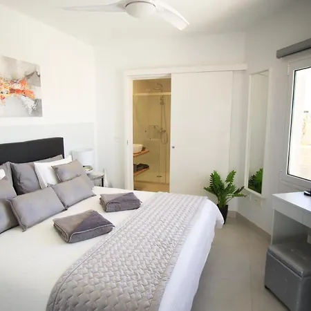 Apartment El Sueno - Great Sea Views - Infinity Pool - Free Wifi- Smart Tv-residence Senator